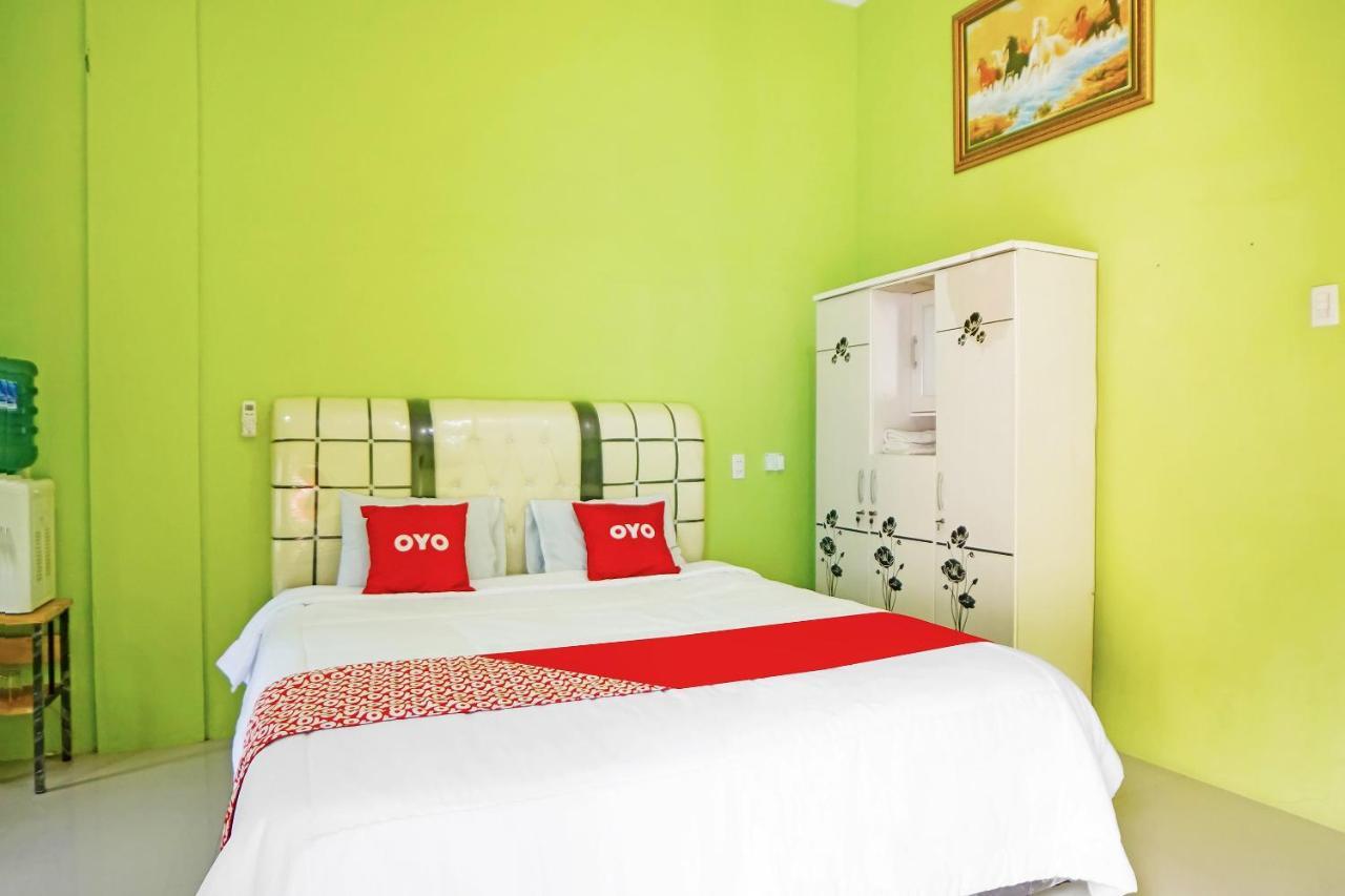 Oyo 91435 Berliany Home 2 Медан Екстериор снимка